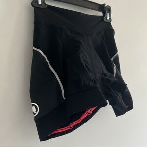 Endura Hyperon Women’s Padded Cycling Shorts size Small - worn 2x